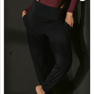 Fabletics Mariah II Pants